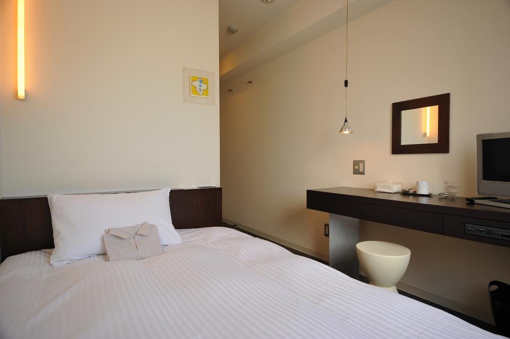 7 Days Hotel Plus Kōchi Chambre photo